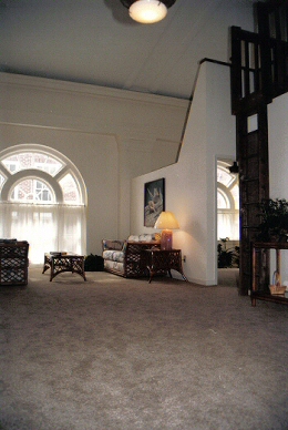 Greenwood High Apartments - Inside View